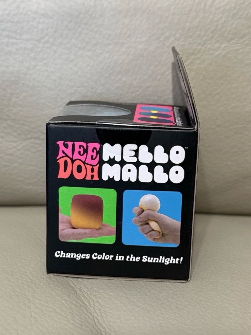 NEW NeeDoh BLUE Mello Mallo Color Changing Squishy Marshmallow Authentic - Picture 2 of 5